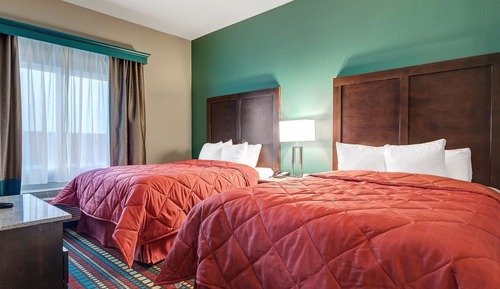 Suite básica, varias camas, no fumadores