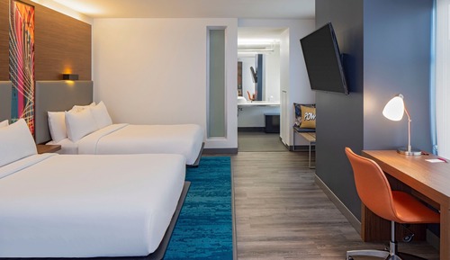 Habitación, 2 camas de matrimonio, vistas a la ciudad