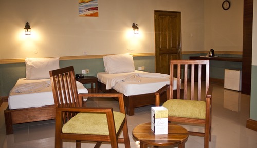 Habitación con 2 camas individuales