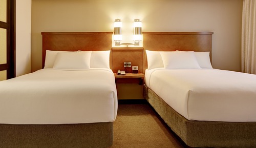 Habitación Grand, accesible para personas con discapacidad, bañera (2 Queen Beds, Sofa Bed)