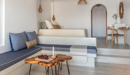 Honeymoon Suite with Outdoor Hot Tub