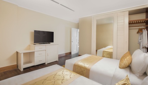 Suite (Mekong)
