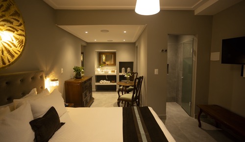 Suite básica, en edificio anexo (Piso Térreo)