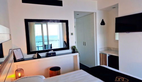Habitación clásica doble, balcón, vistas al mar