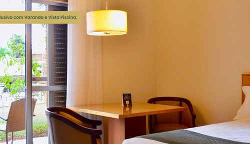 Super Luxo 2 Camas Casal + 1 Cama Soltei