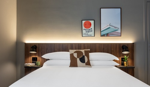 Habitación triple (Roomie)