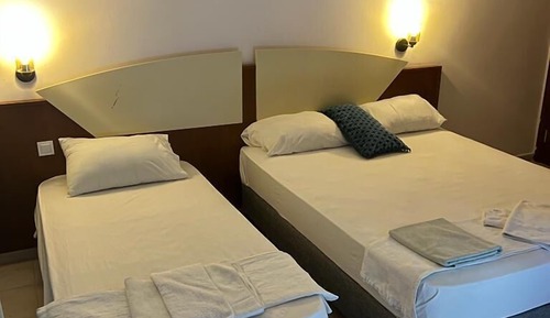 Standard 3 Person Room