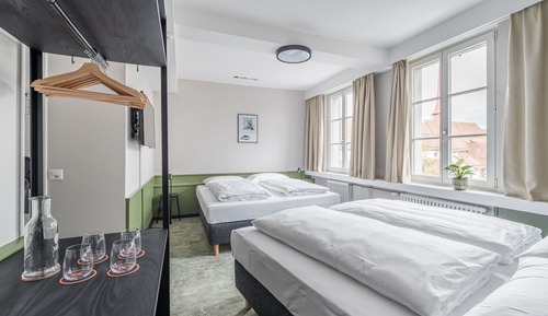 Habitación cuádruple estándar