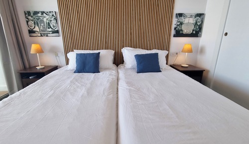 Apartamento Elite, 2 habitaciones, terraza, vistas al mar