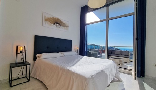 Apartamento Grand, 3 habitaciones, vistas al mar