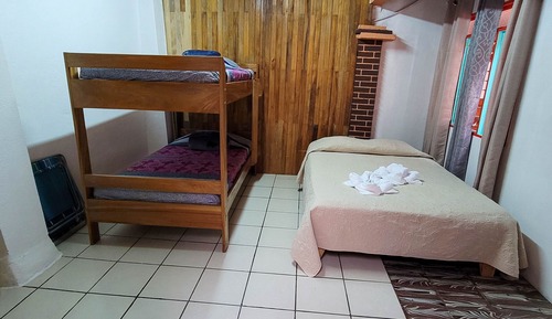 Habitación cuádruple estándar