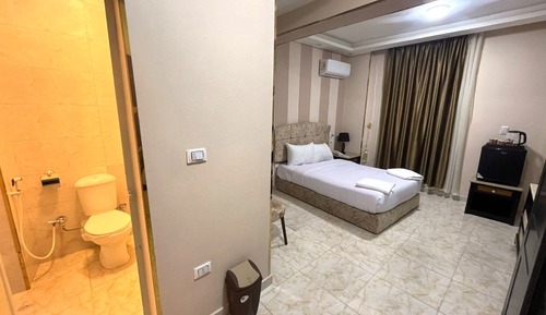 Habitación Deluxe doble, vistas a la piscina