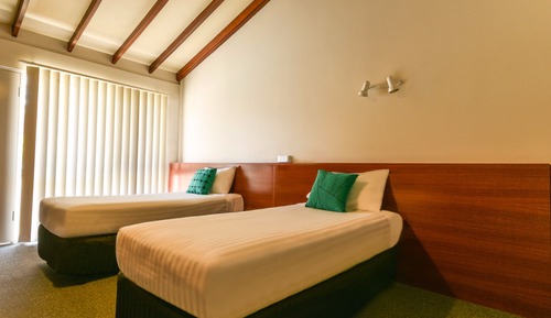 Habitación estándar con 2 camas individuales