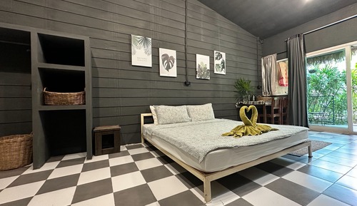 Superior Family 3 Pax