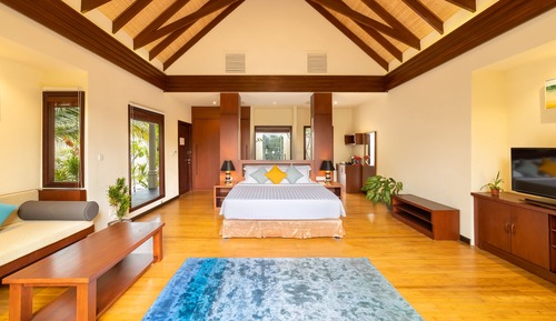 Beach Villa - 15% Discount on Return Seaplane Transfer until 23rd December 2024