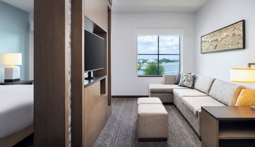 Estudio, 1 cama de matrimonio grande con sofá cama