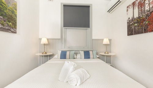 Habitación doble, 1 cama de matrimonio, baño compartido
