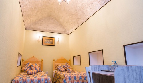 Habitación de diseño con 1 cama doble o 2 individuales