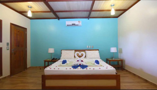 Habitación cuádruple estándar