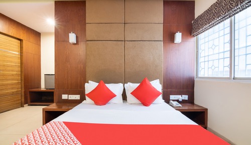 Habitación estándar con 1 cama doble o 2 individuales, 1 cama doble, baño privado