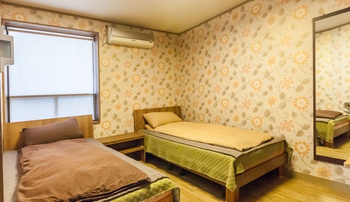 Twin Room (Foreign Guest Only)