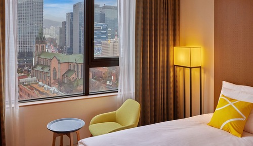 Superior Double Room Catholic Church View