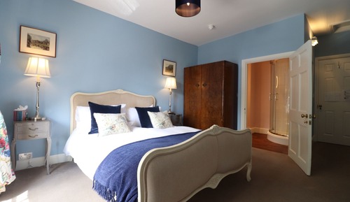 Habitación doble, baño privado