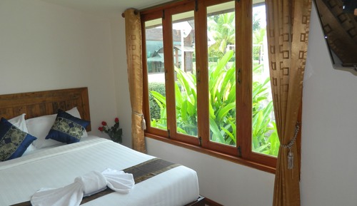 Villa Pool Access 8 Pax