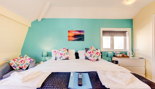 Habitación estándar doble (Second Floor Large Double)