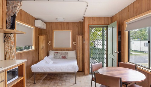 Cabaña económica (Sleeps 4)