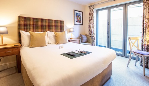 Habitación doble, baño privado