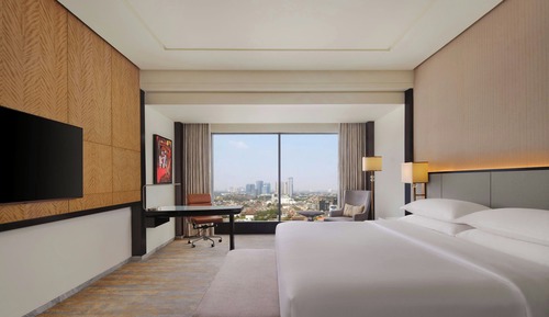 Habitación Club, 1 cama de matrimonio grande (Grand Deluxe, Club Lounge Access)