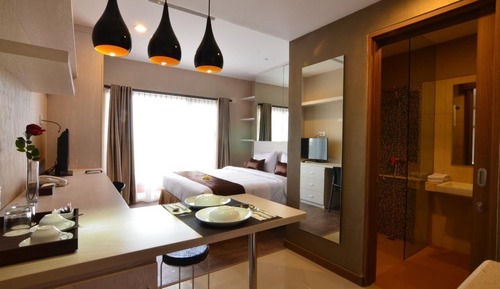 Estudio superior, 1 cama de matrimonio, no fumadores