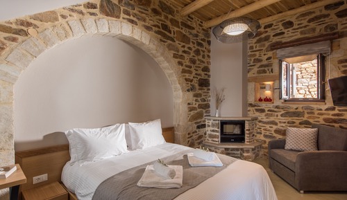 Suite exclusiva, chimenea