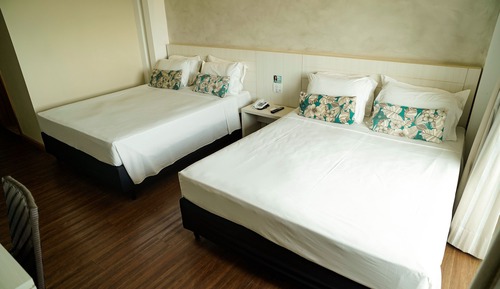 Premier Família (Não Pet Friendly) - Incluso acesso ao Parque Aquático Hot Beach Olímpia