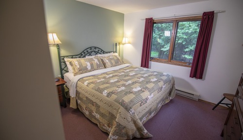 Suite, 1 cama de matrimonio grande con sofá cama, bañera de hidromasaje (Lodge First Floor)