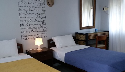 Habitación (  2  )