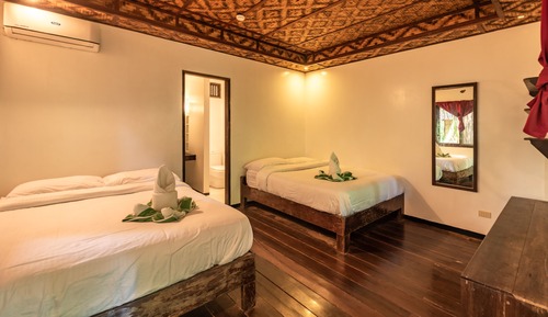 Habitación cuádruple tradicional, 2 camas de matrimonio, en la zona del jardín