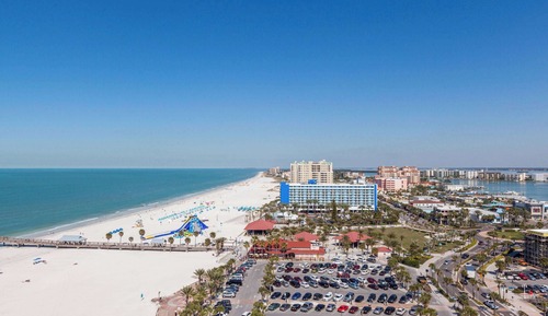 Habitación Deluxe, 2 camas de matrimonio (Partial Gulf View)