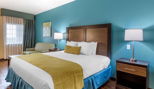 Suite, 1 cama de matrimonio grande, balcón, vistas parciales al mar (with Single Sofabed)