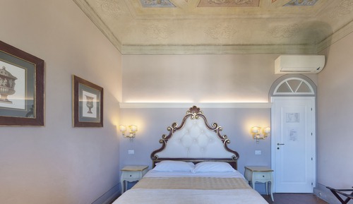 Habitación estándar con 1 cama doble o 2 individuales