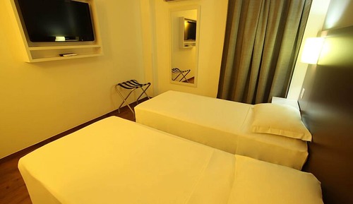 Habitación superior con 2 camas individuales, 2 camas individuales