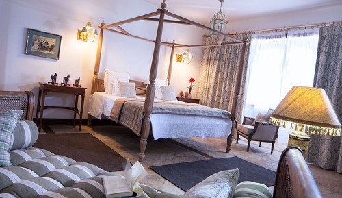 Suíte Especial Santo Antônio