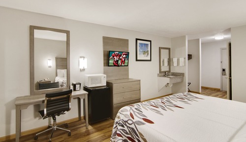 Habitación Deluxe, 1 cama de matrimonio grande, no fumadores (Roll-In Shower)