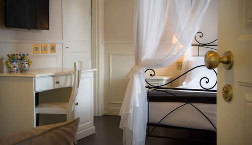 Habitación cuádruple de lujo, 1 habitación, vistas a la ciudad