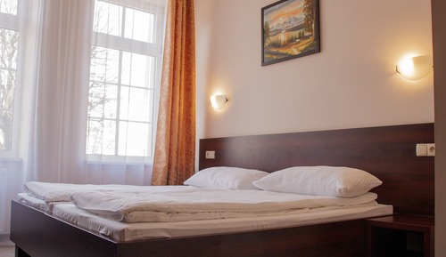 Habitación con 2 camas individuales