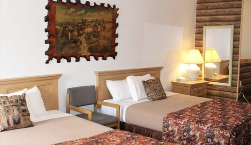 Habitación económica doble, 2 camas de matrimonio