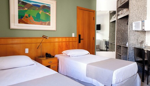 Habitación con 2 camas individuales