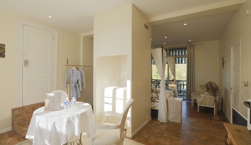 Suite Deluxe, 1 cama doble, cocina básica, vistas al río