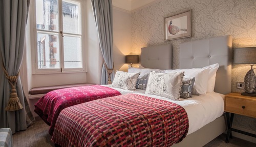 Habitación Signature con 1 cama doble o 2 individuales, 1 habitación